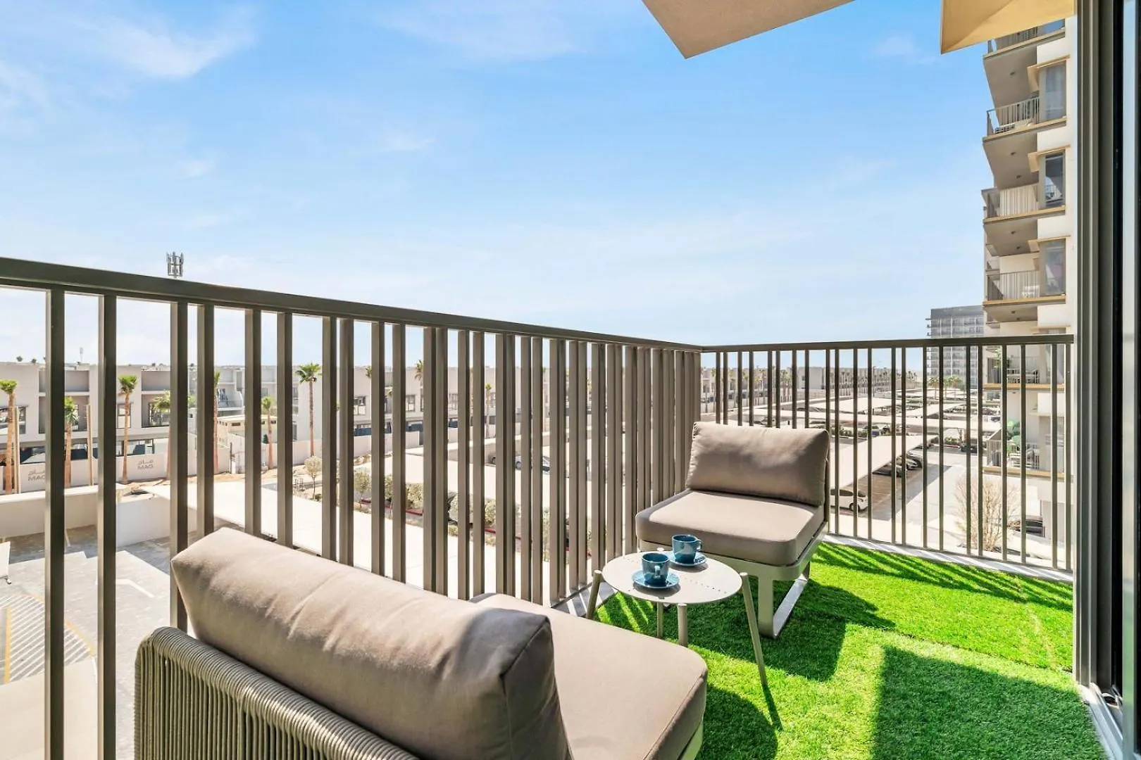 Appartement Guestready - Modern Studio With Balcony In Dubai